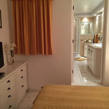 Casa Pino 5 *