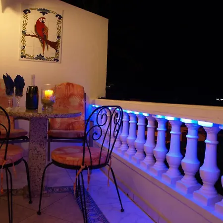 Casa Pino 5 *
